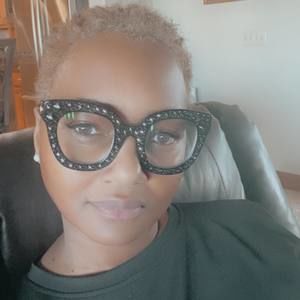 Meet your Posher, Marla